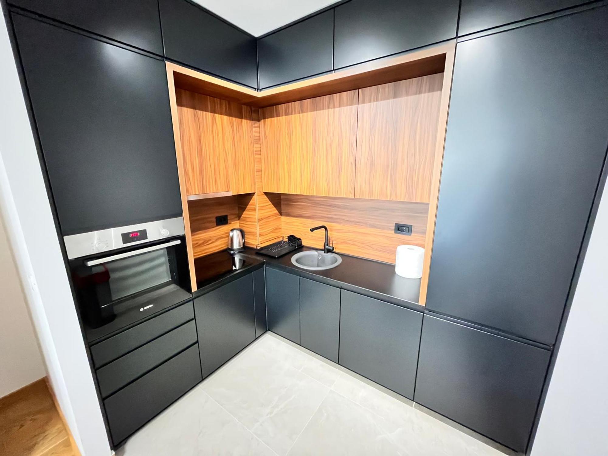 New Luxury Apartment