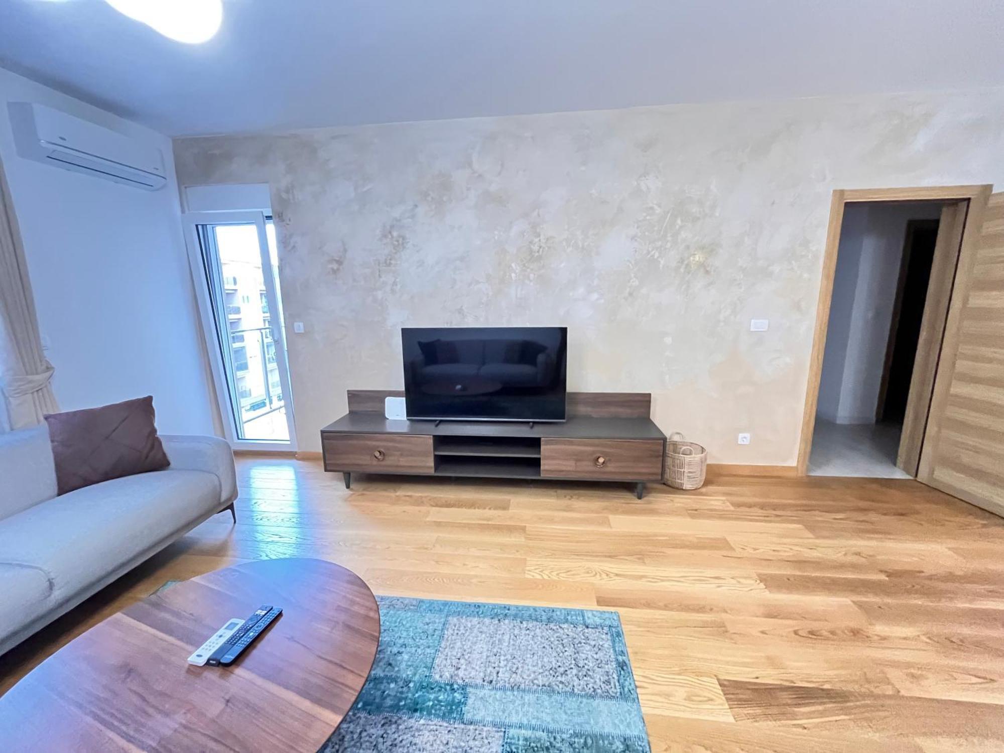 New Luxury Podgorica
